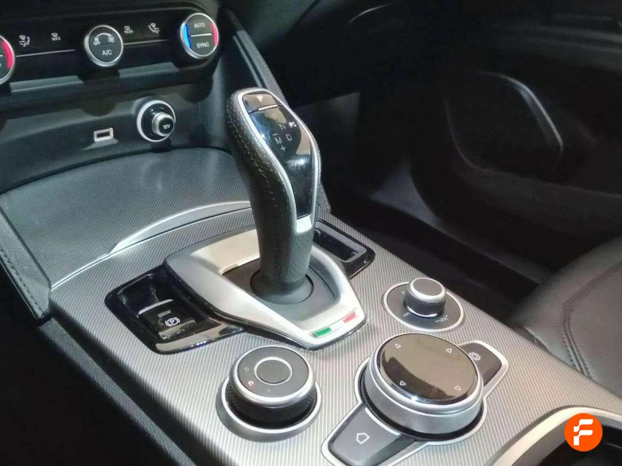 Foto Alfa Romeo Stelvio 15