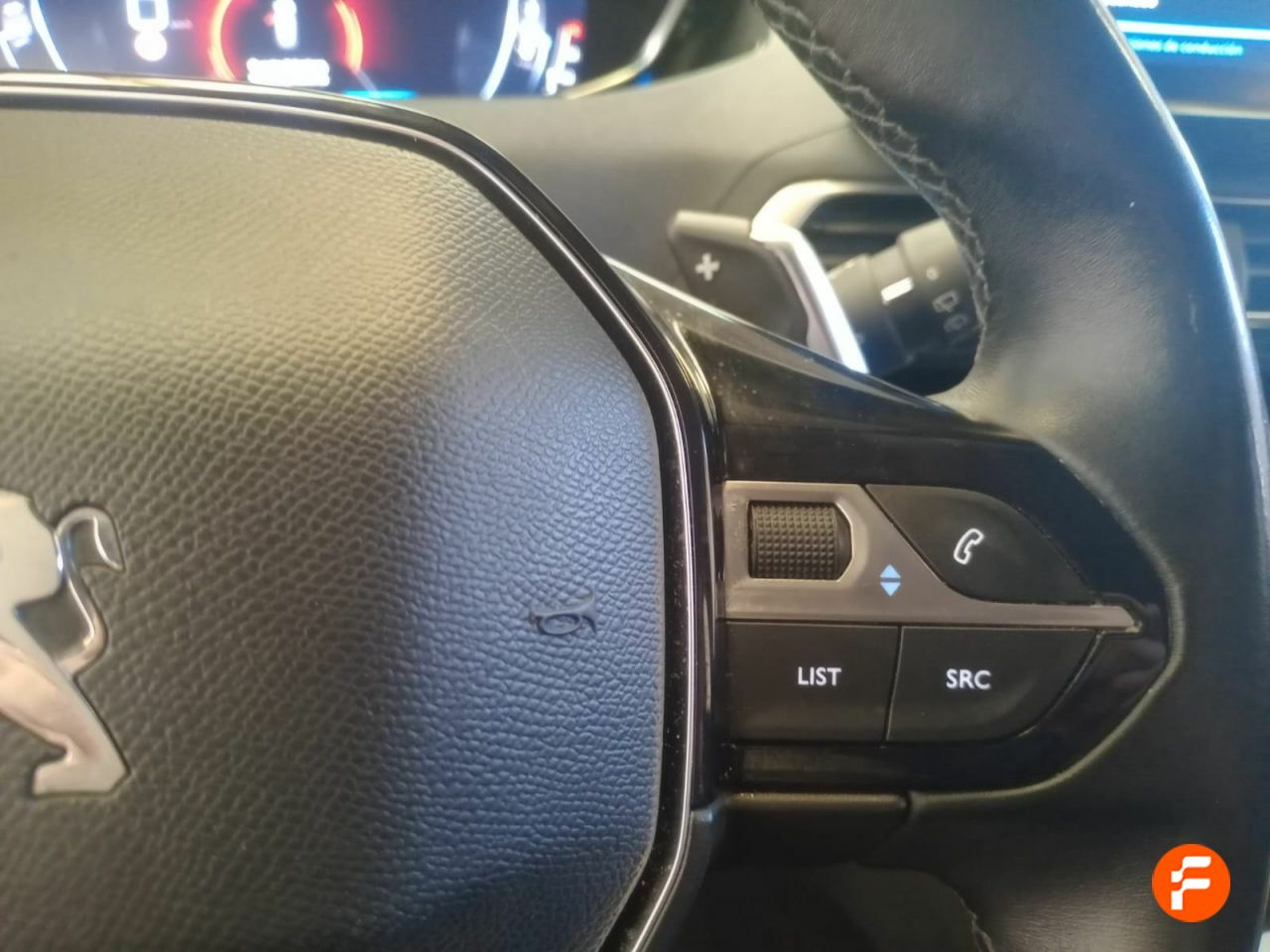 Foto Peugeot 5008 15