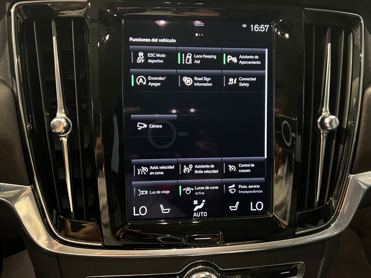 Foto Volvo V90 17