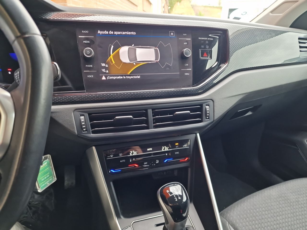 Foto Volkswagen Taigo 14