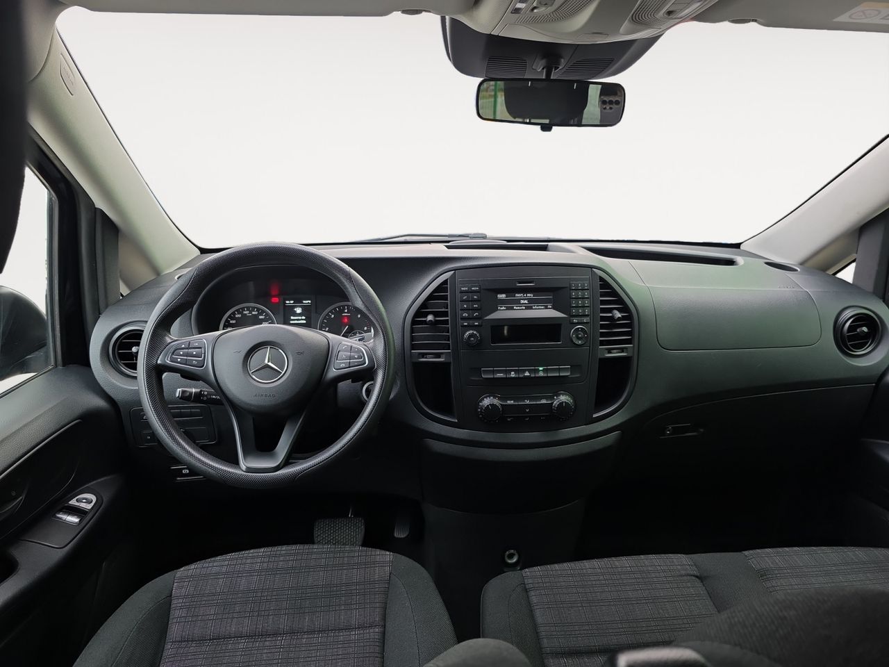 Foto Mercedes-Benz Vito 8