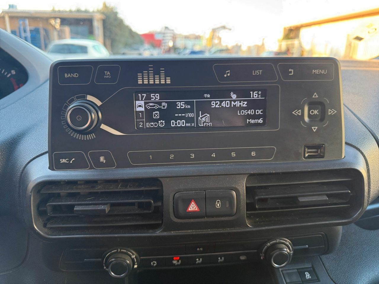 Foto Peugeot Partner 18