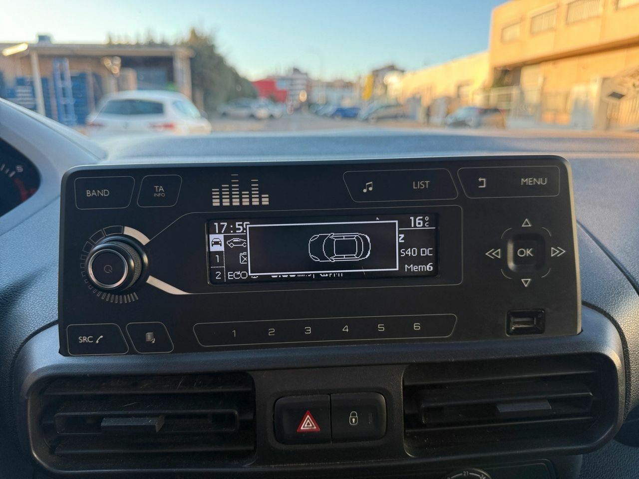 Foto Peugeot Partner 19