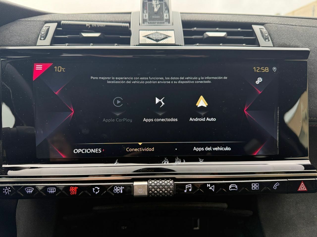 Foto DS Automobiles DS 7 16