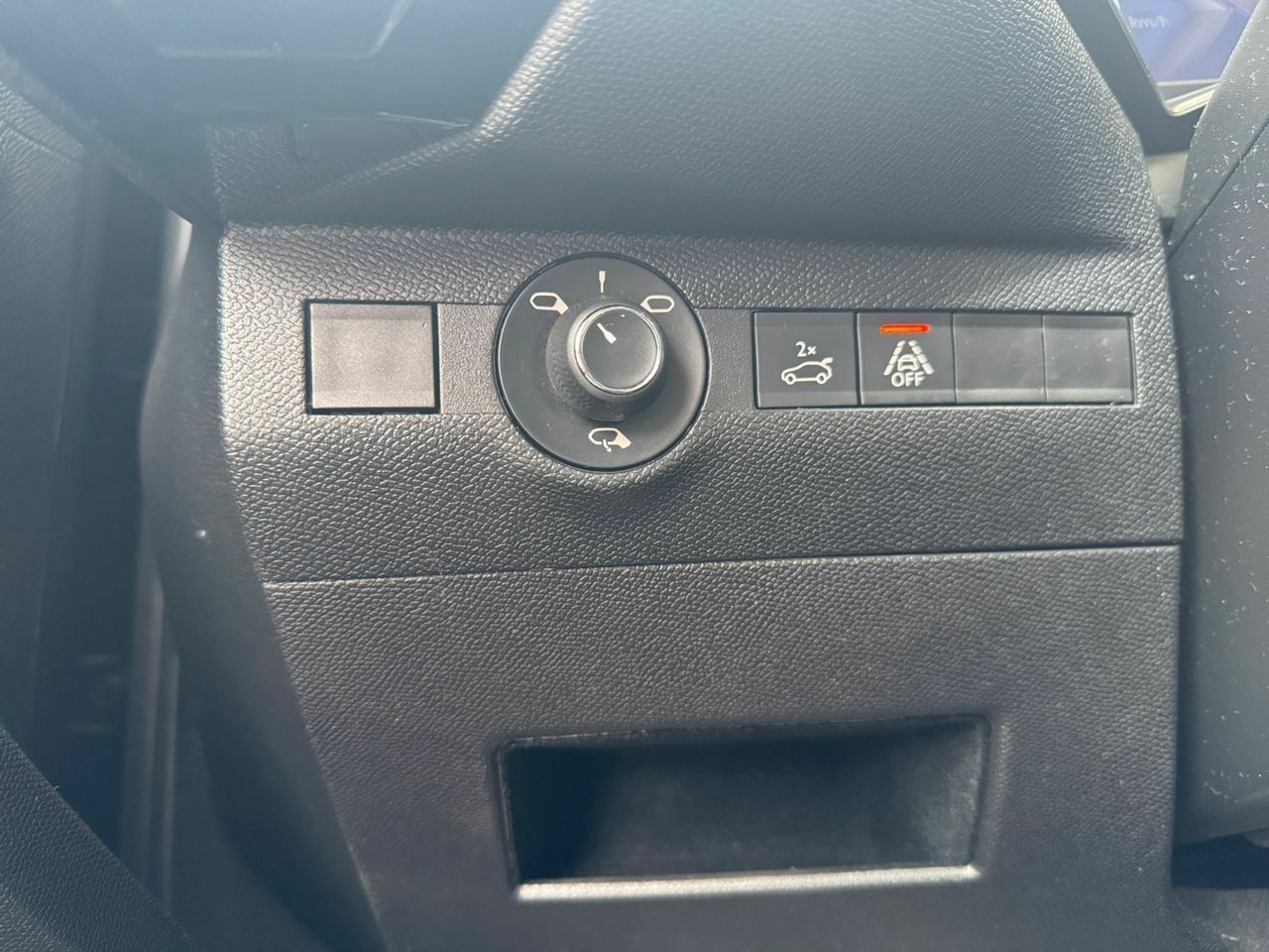 Foto DS Automobiles DS 7 18