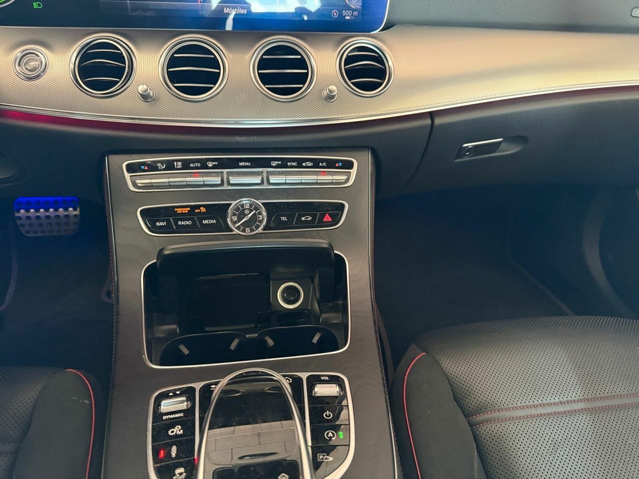 Foto Mercedes-Benz Clase E 18