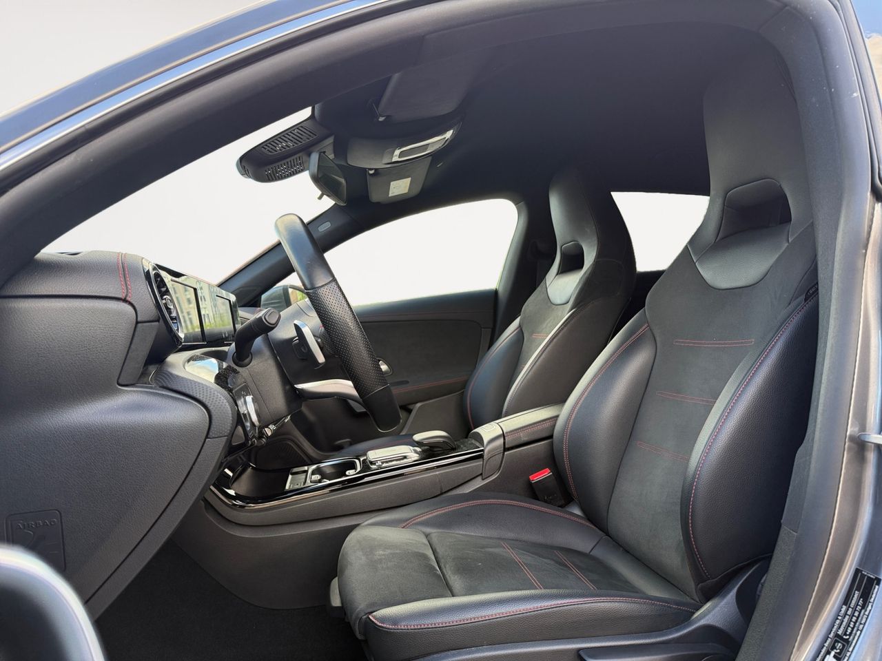 Foto Mercedes-Benz Clase CLA 10