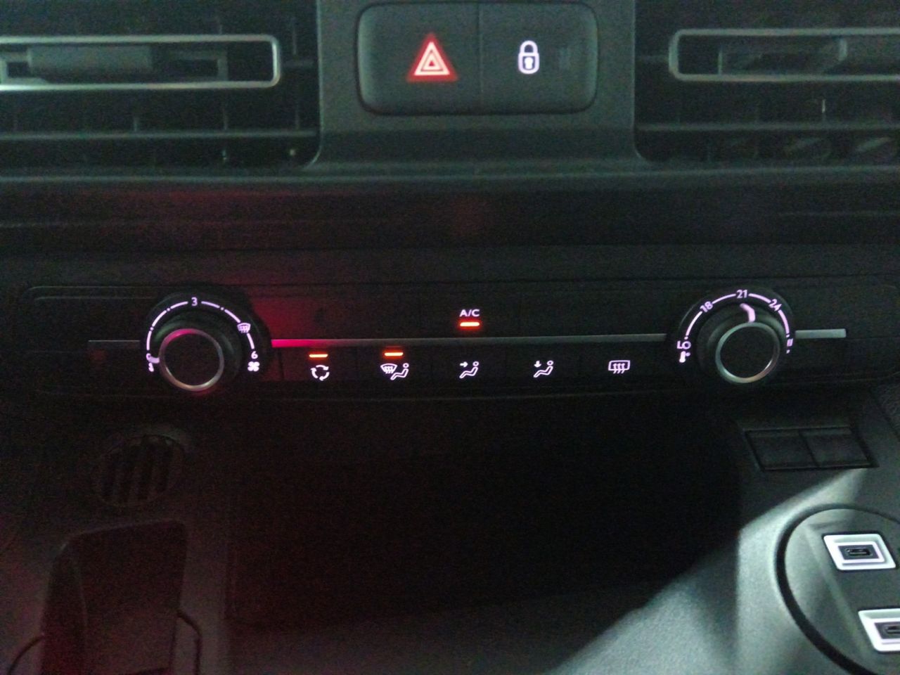 Foto Opel Combo 17