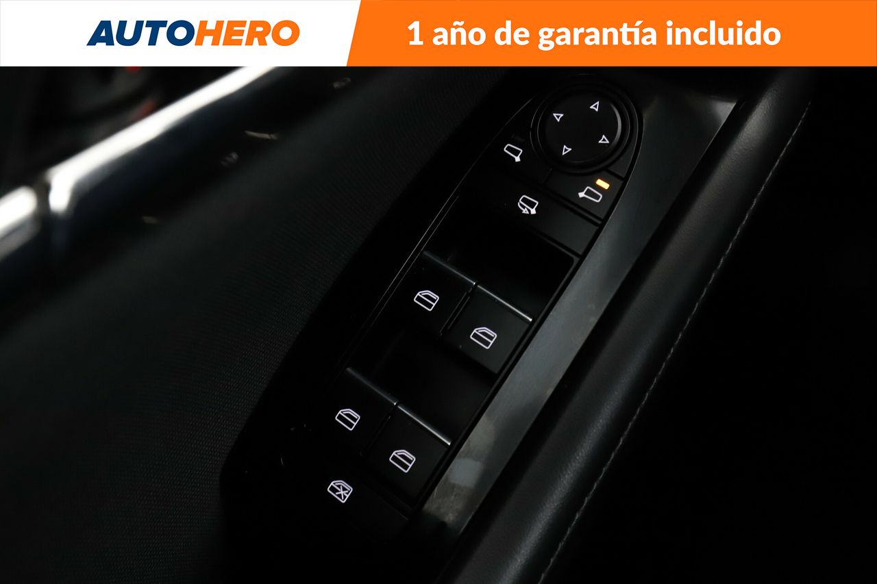Foto Mazda CX-30 34