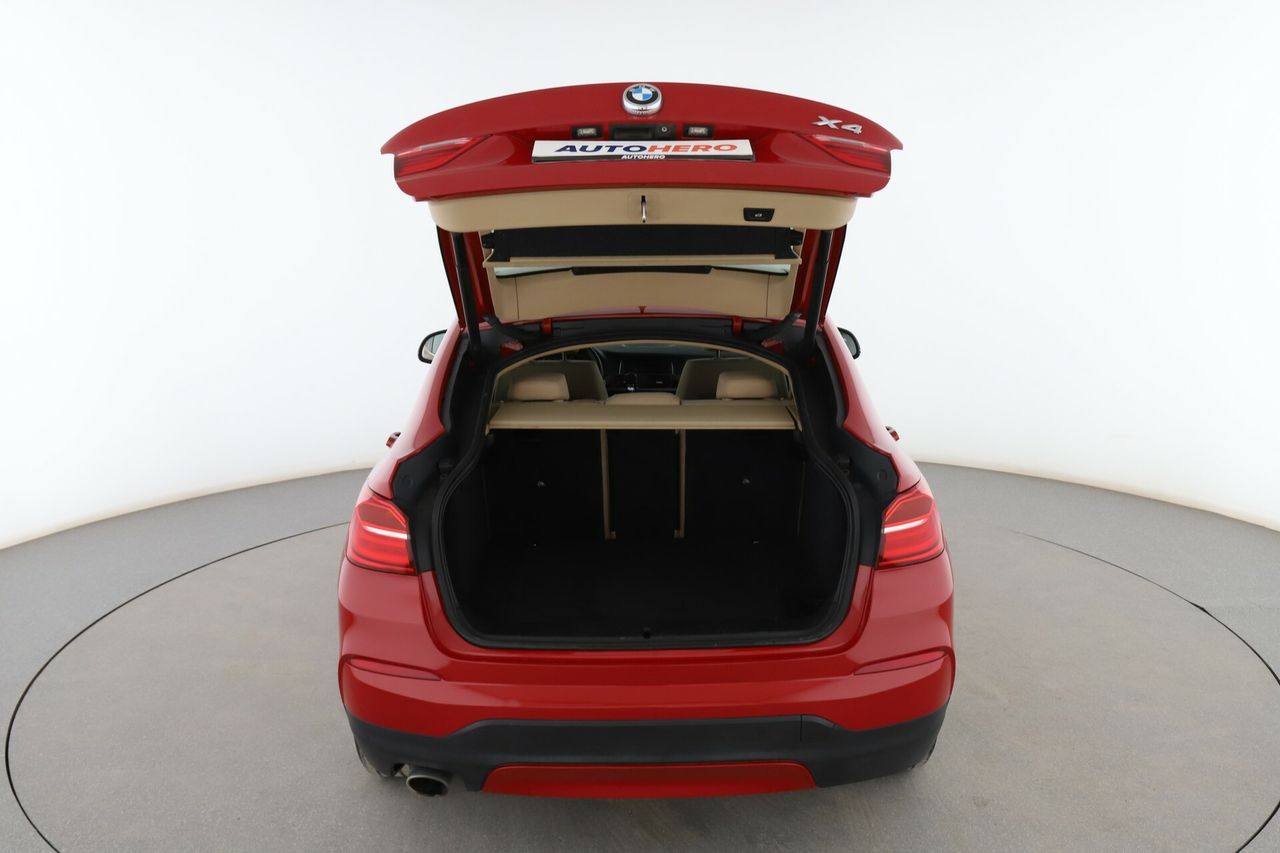 Foto BMW X4 16