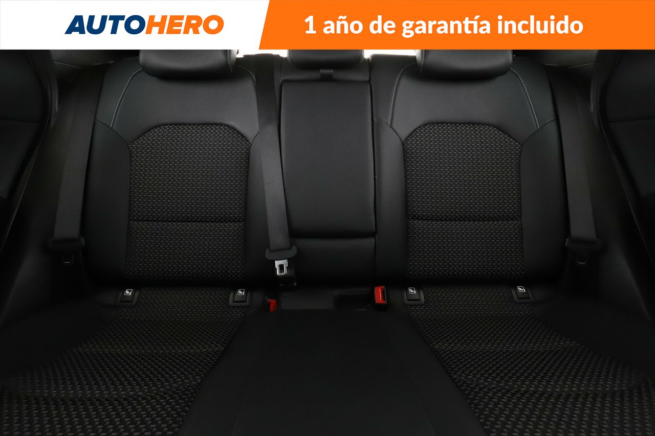 Foto Kia XCeed 15