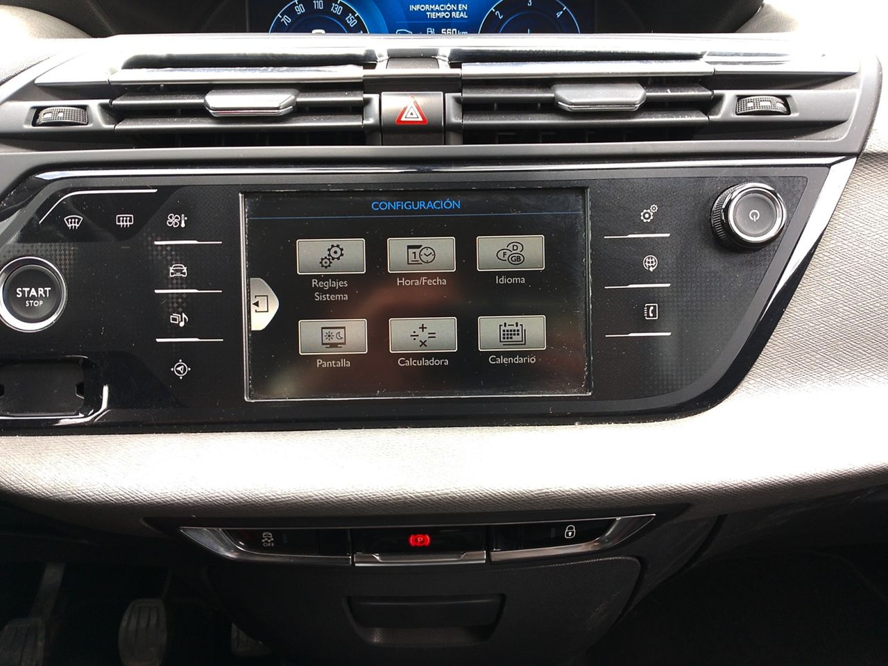 Foto Citroën C4 Picasso 14