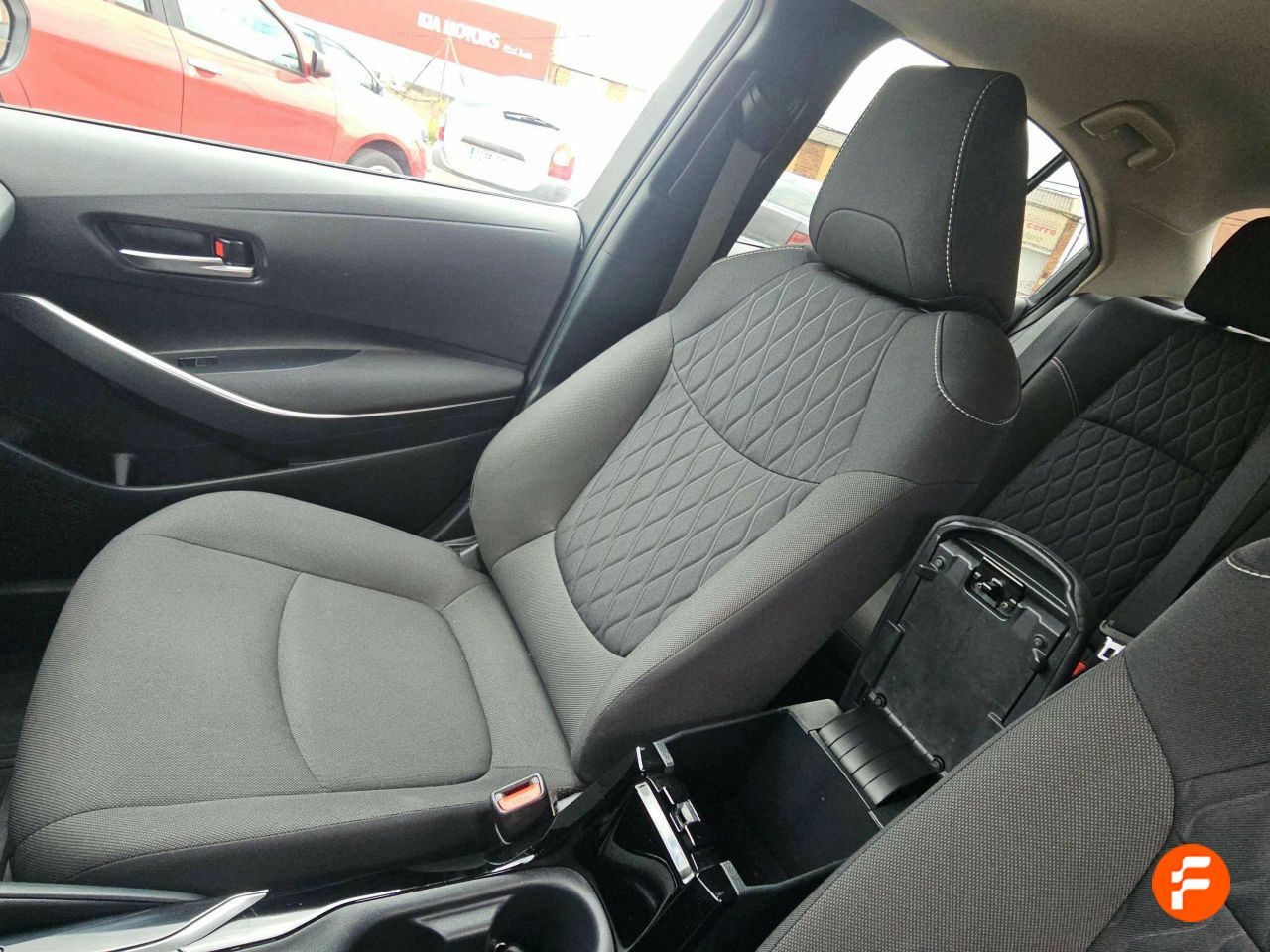 Foto Toyota Corolla 25