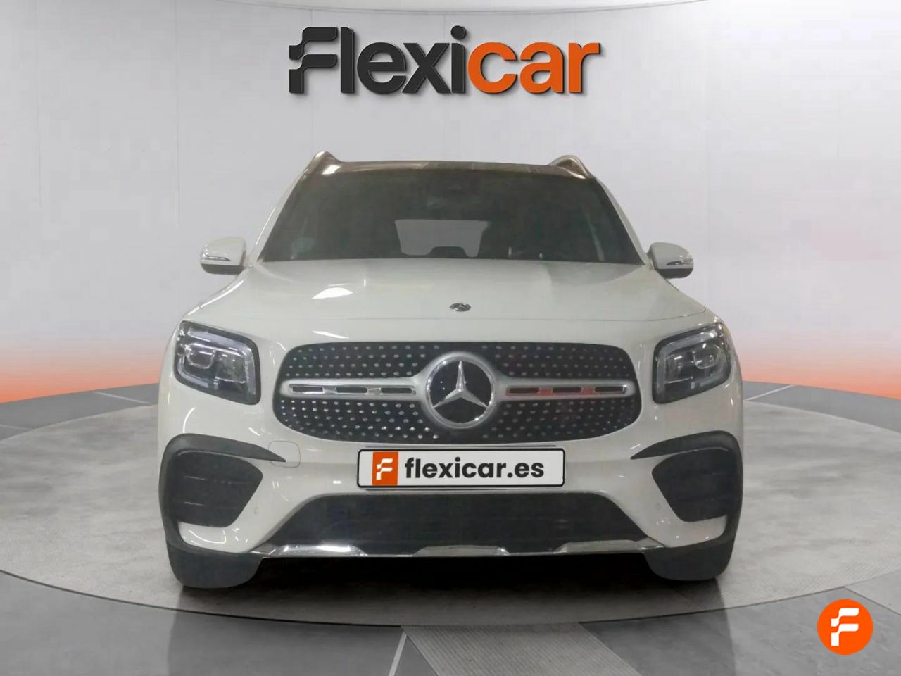 Foto Mercedes-Benz Clase GLB 2