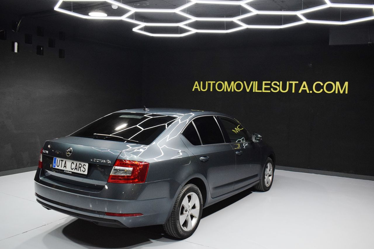 Foto Skoda Octavia 6