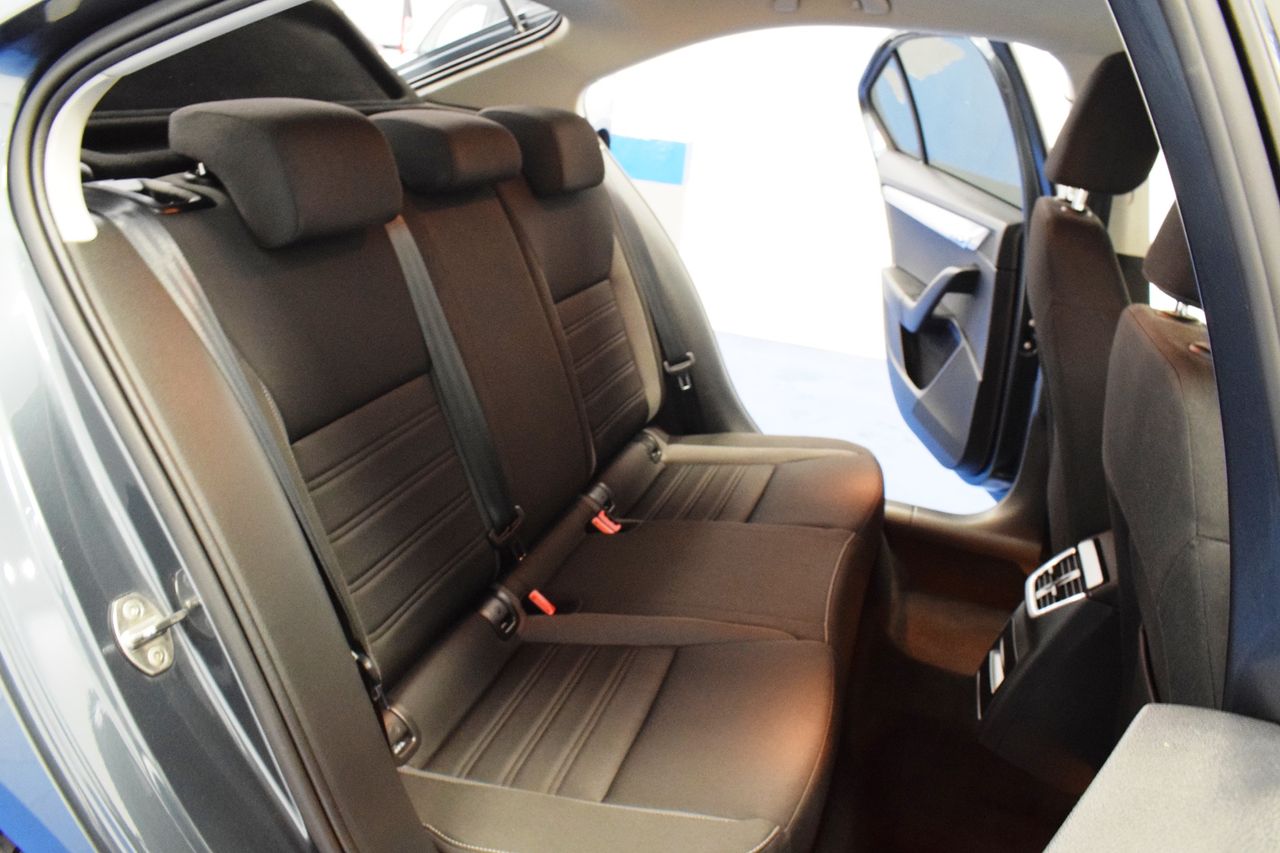 Foto Skoda Octavia 14