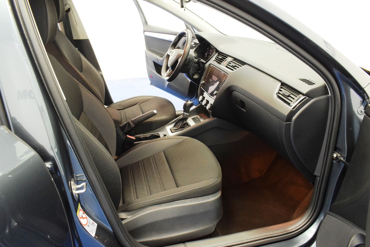 Foto Skoda Octavia 15
