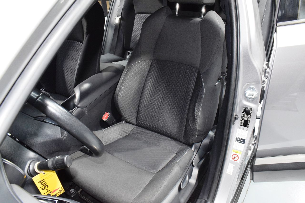 Foto Toyota C-HR 9