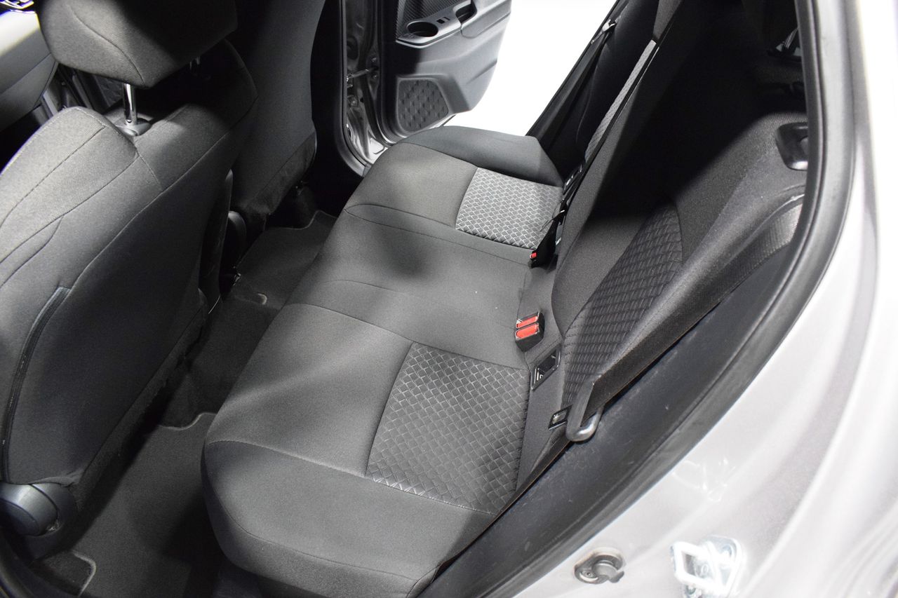 Foto Toyota C-HR 13