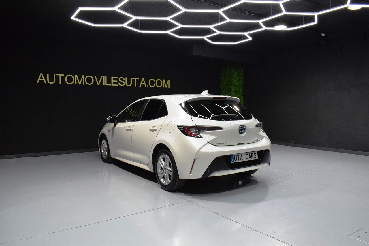 Foto Toyota Corolla 4