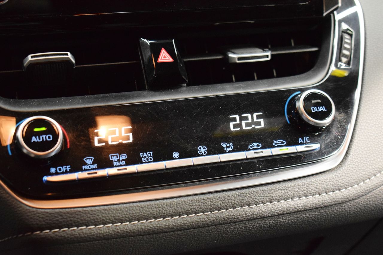Foto Toyota Corolla 26