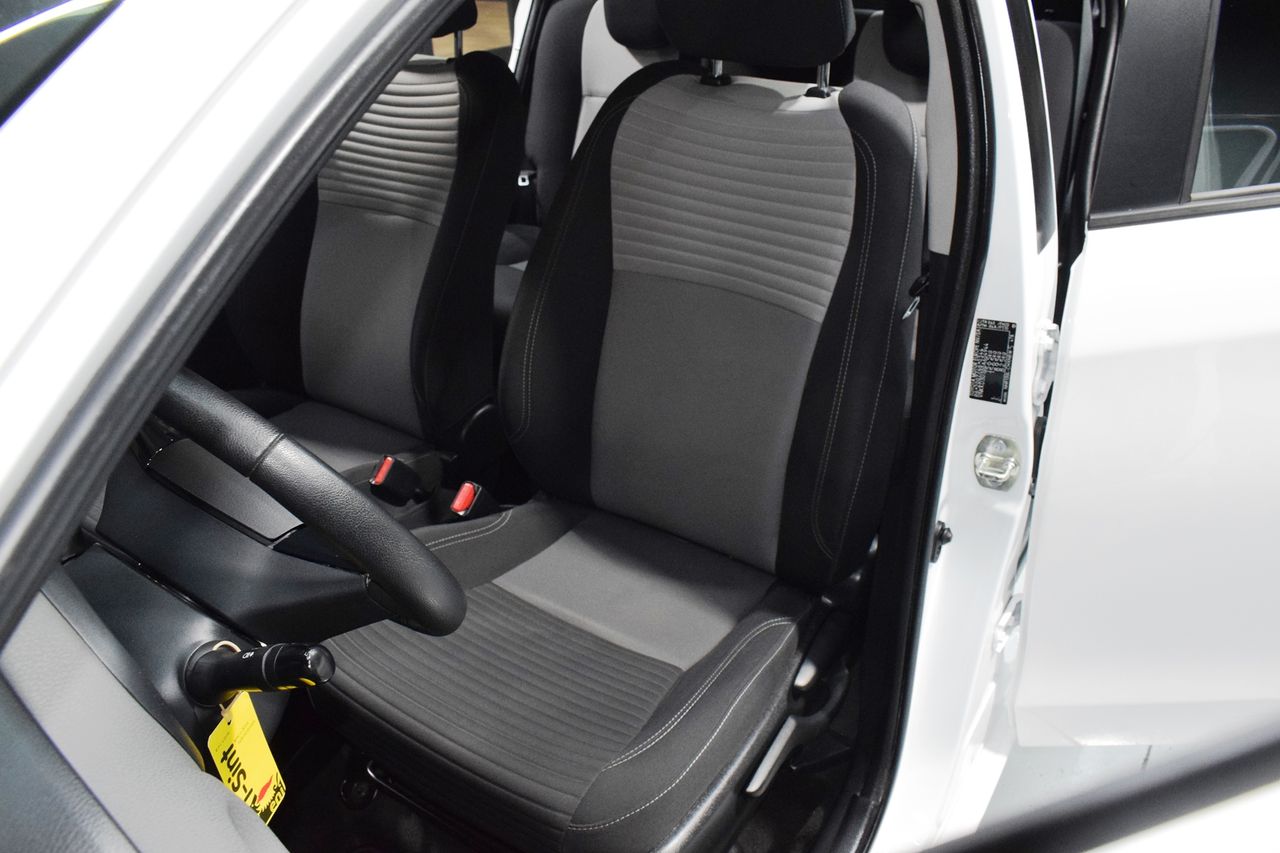 Foto Toyota Yaris 10