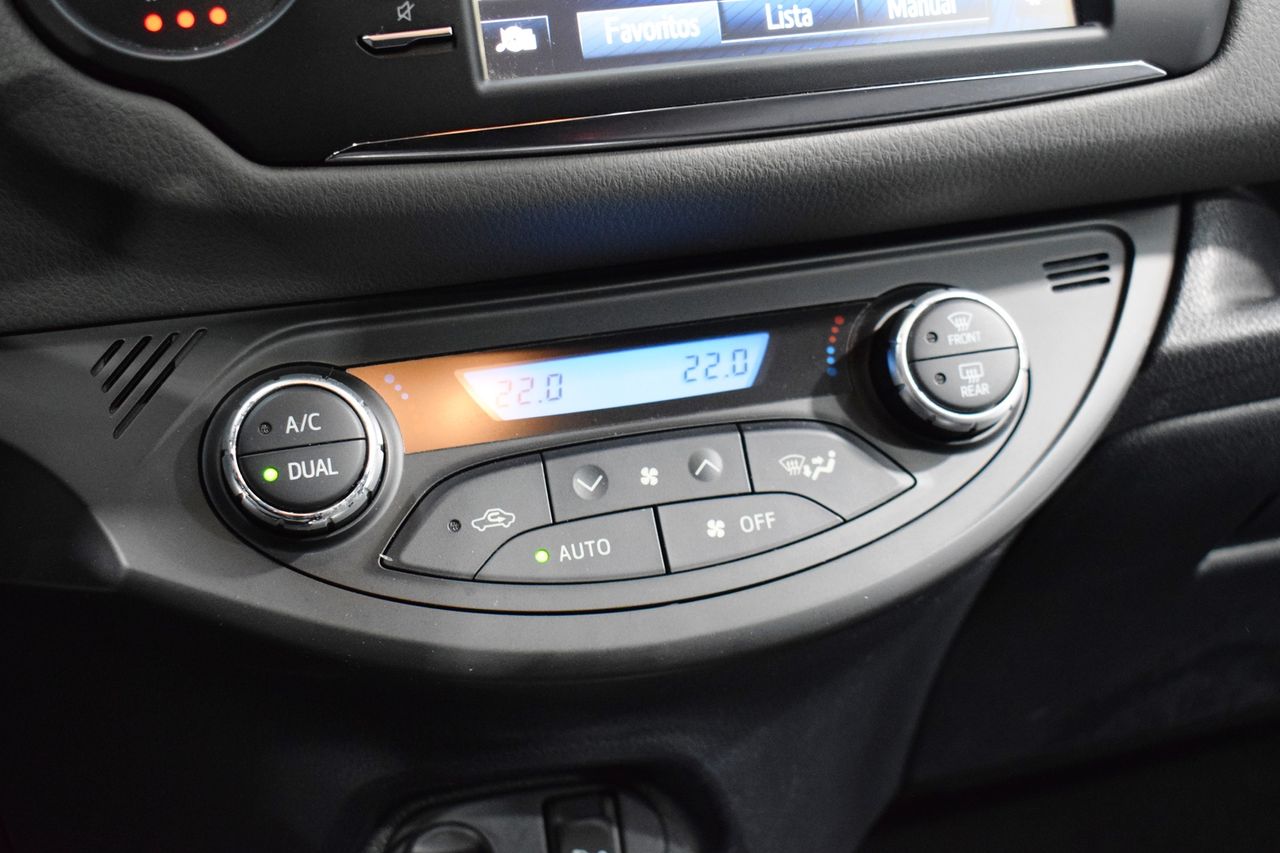 Foto Toyota Yaris 19