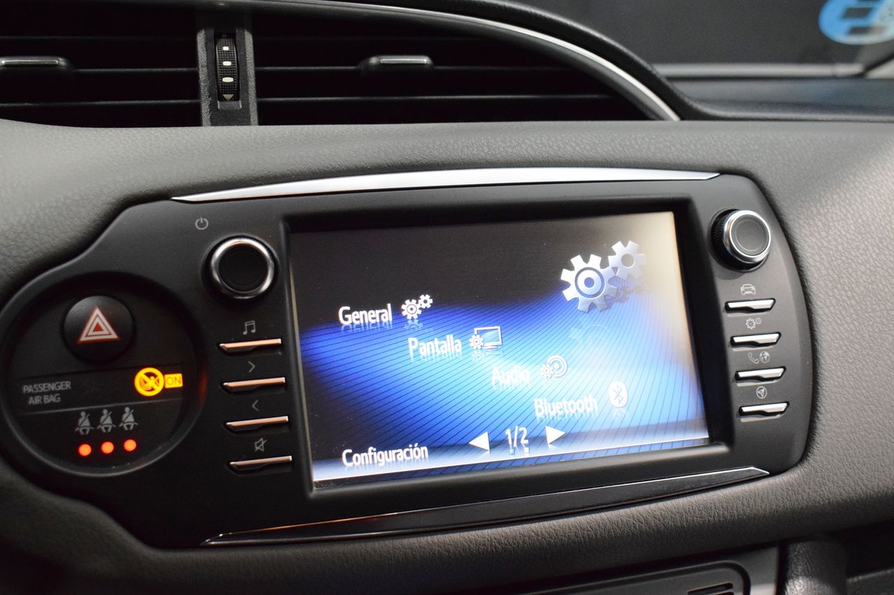 Foto Toyota Yaris 21