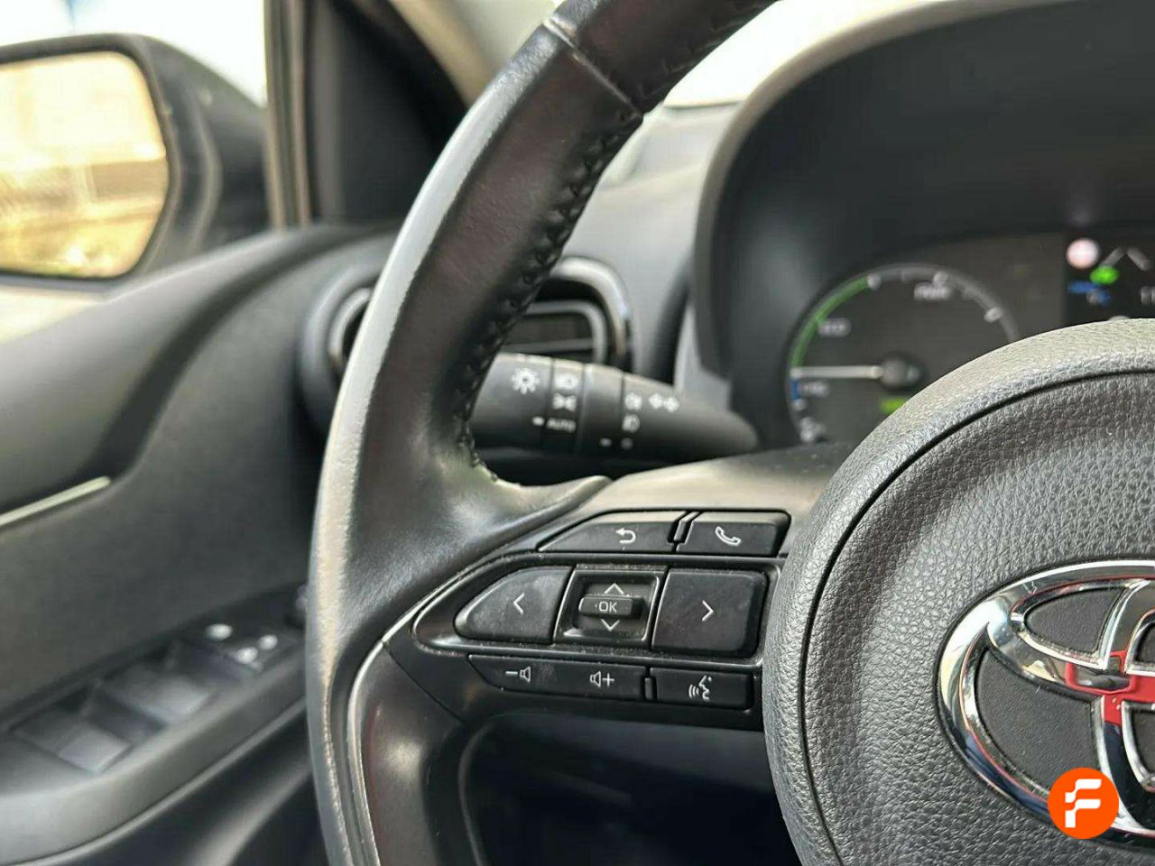 Foto Toyota Yaris 11