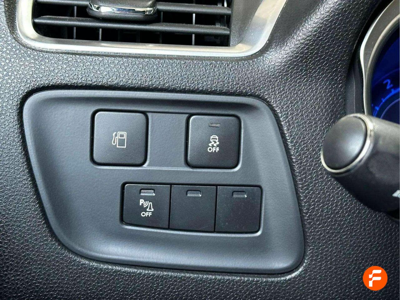 Foto DS Automobiles DS 4 17