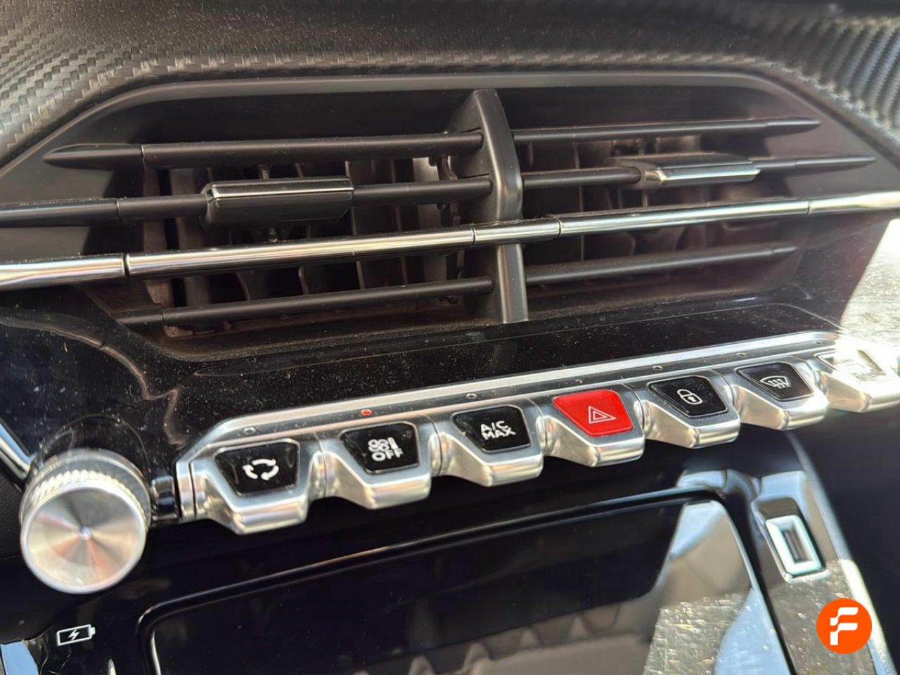 Foto Peugeot 2008 13