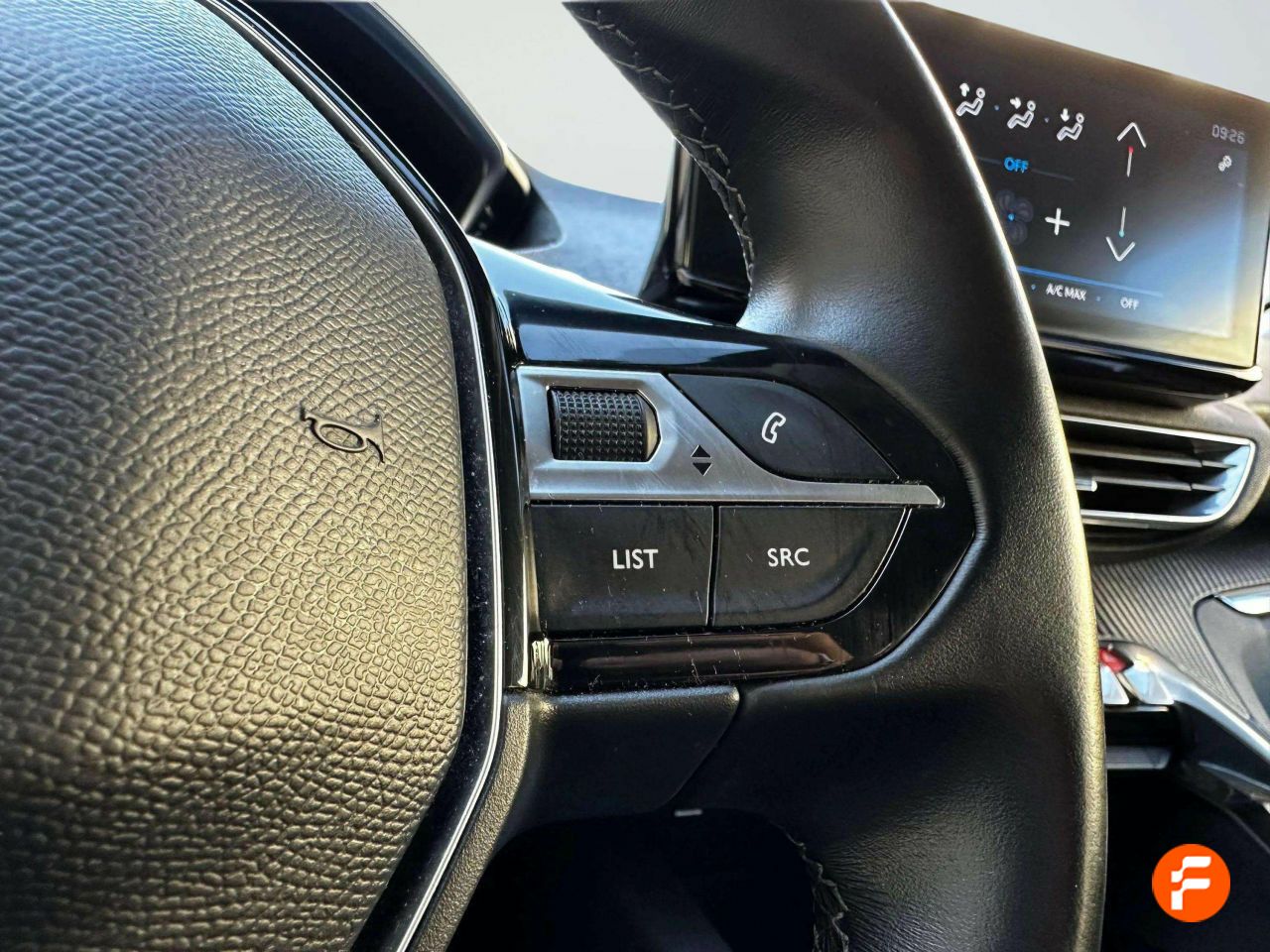 Foto Peugeot 3008 12