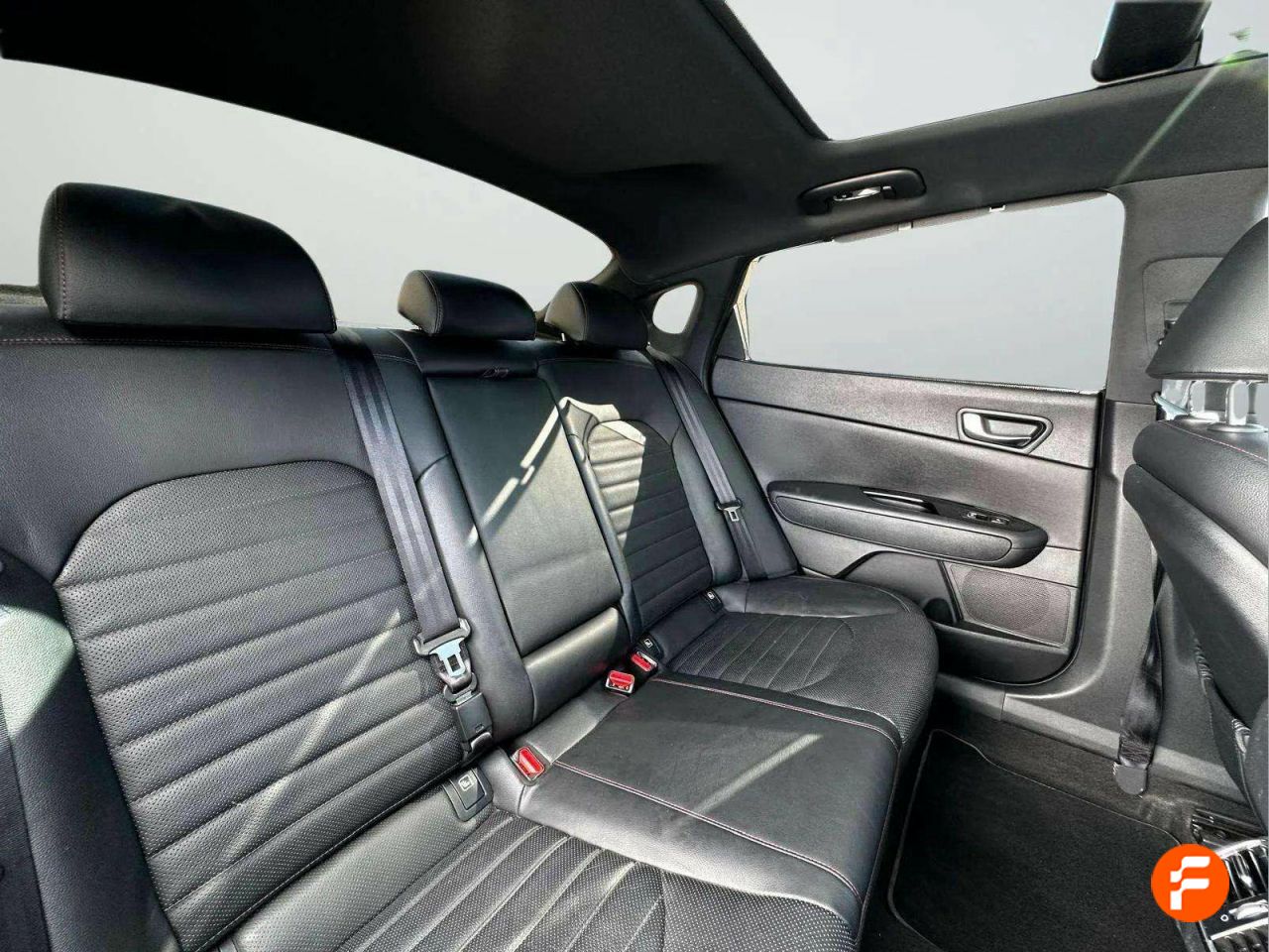 Foto Kia Optima 26