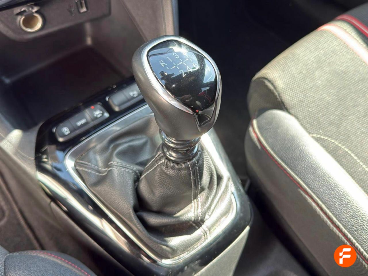 Foto Opel Corsa 13