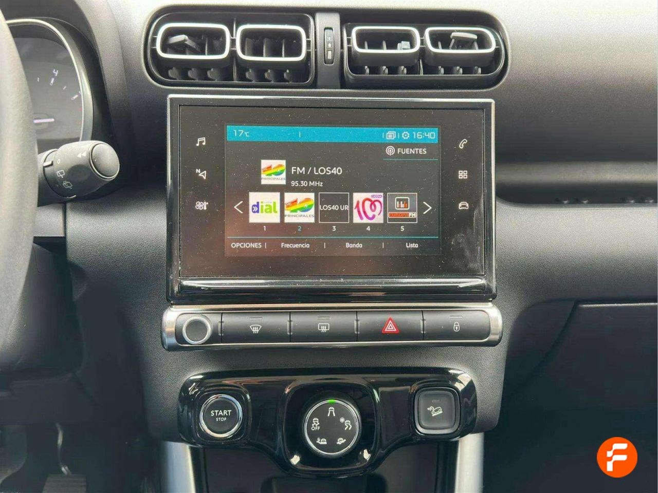 Foto Citroën C3 Aircross 16