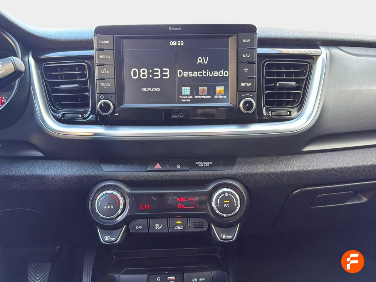 Foto Kia Stonic 11