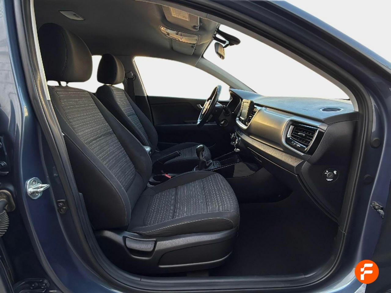 Foto Kia Stonic 18
