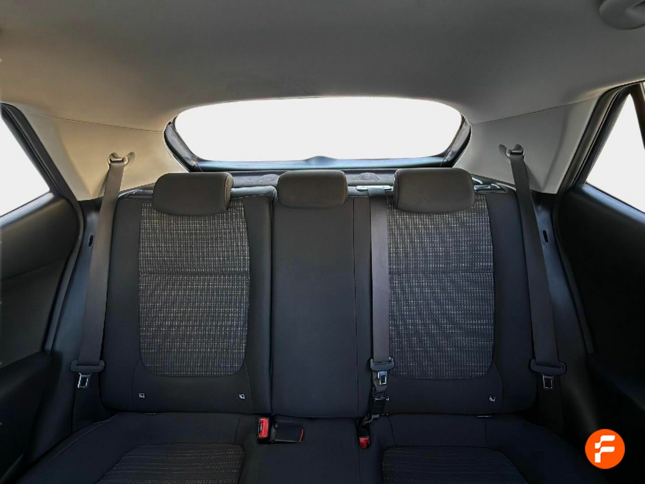 Foto Kia Stonic 19