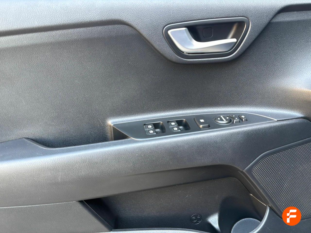 Foto Kia Stonic 20