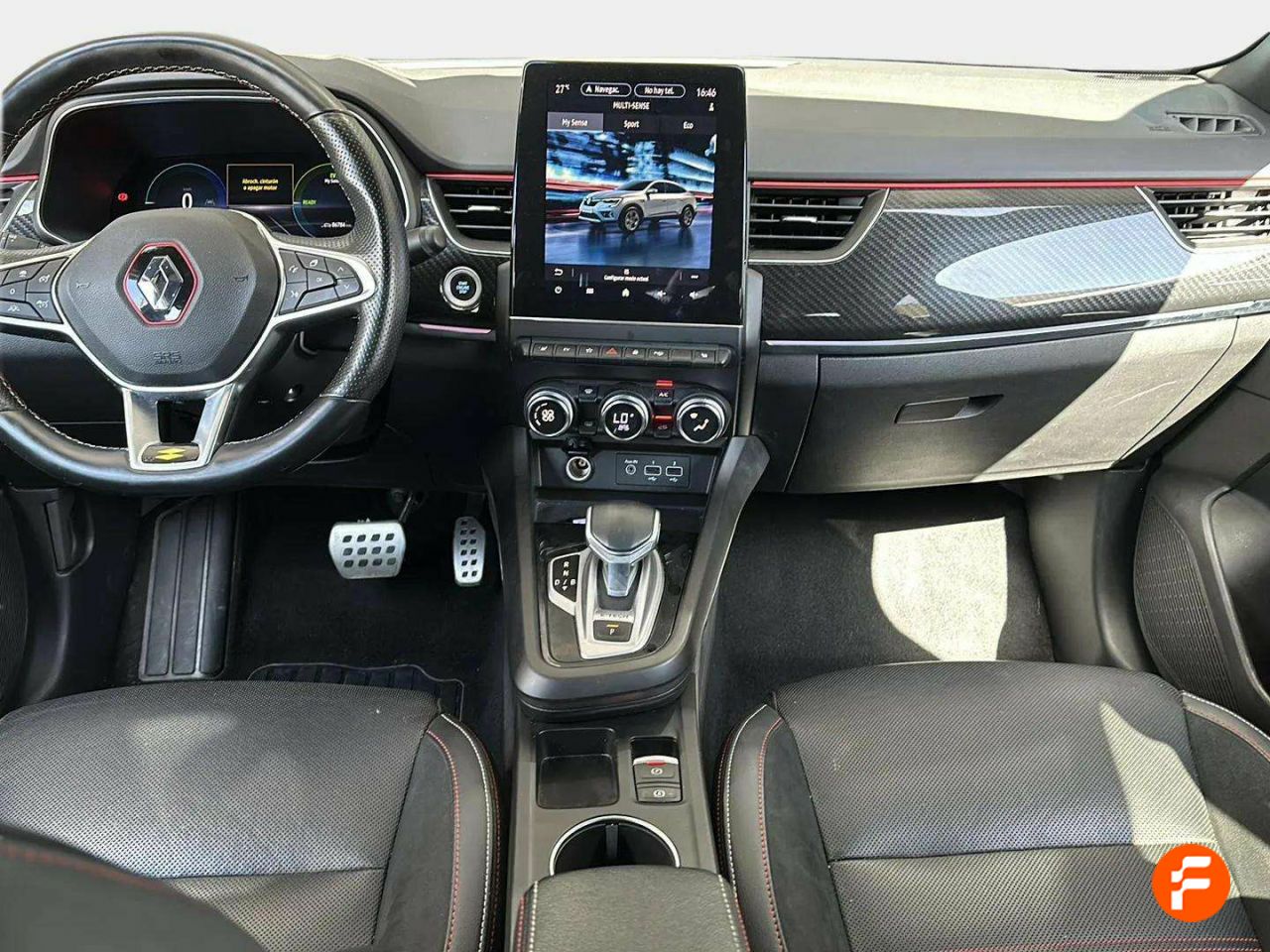Foto Renault Arkana 8