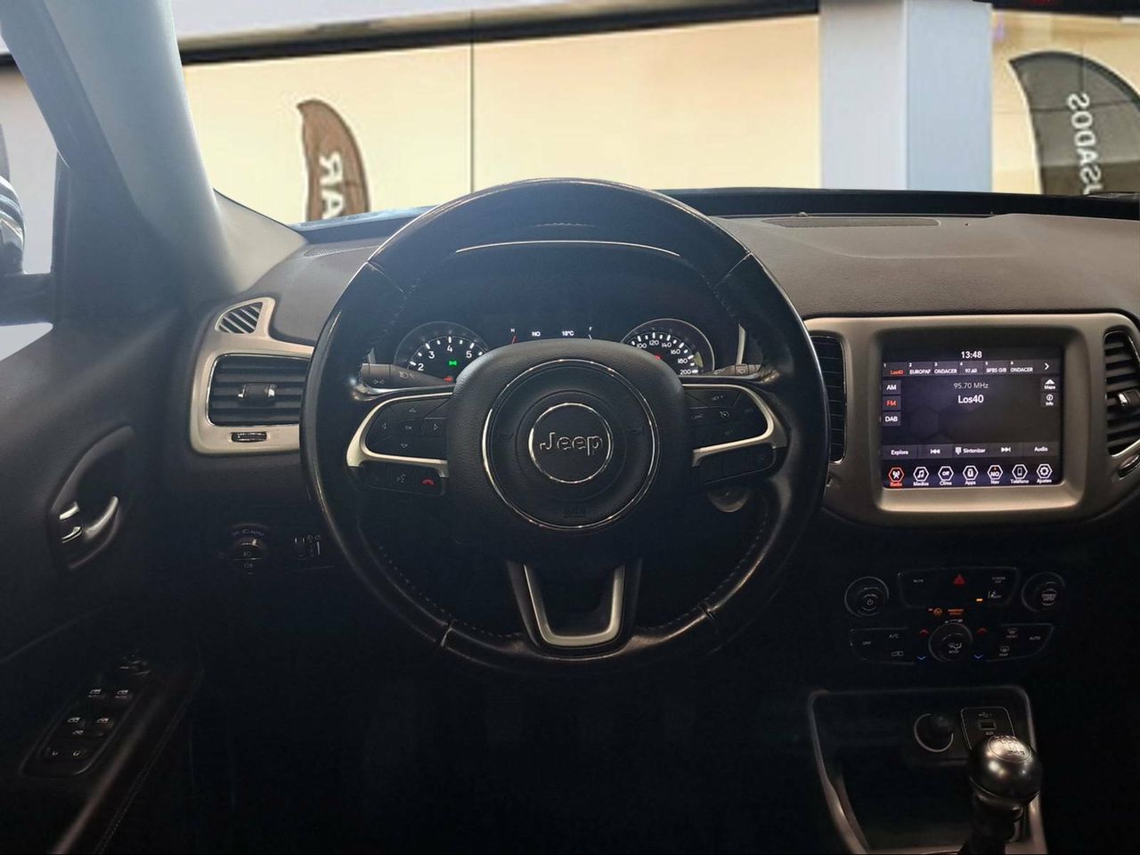 Foto Jeep Compass 14