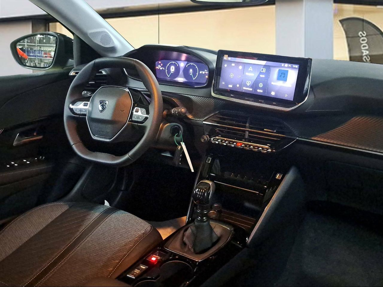 Foto Peugeot 208 15