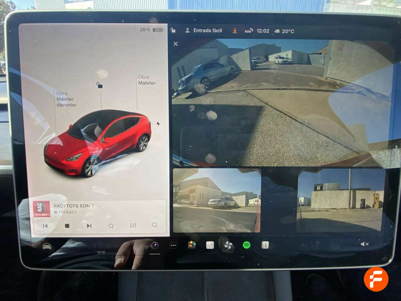 Foto Tesla Model Y 21