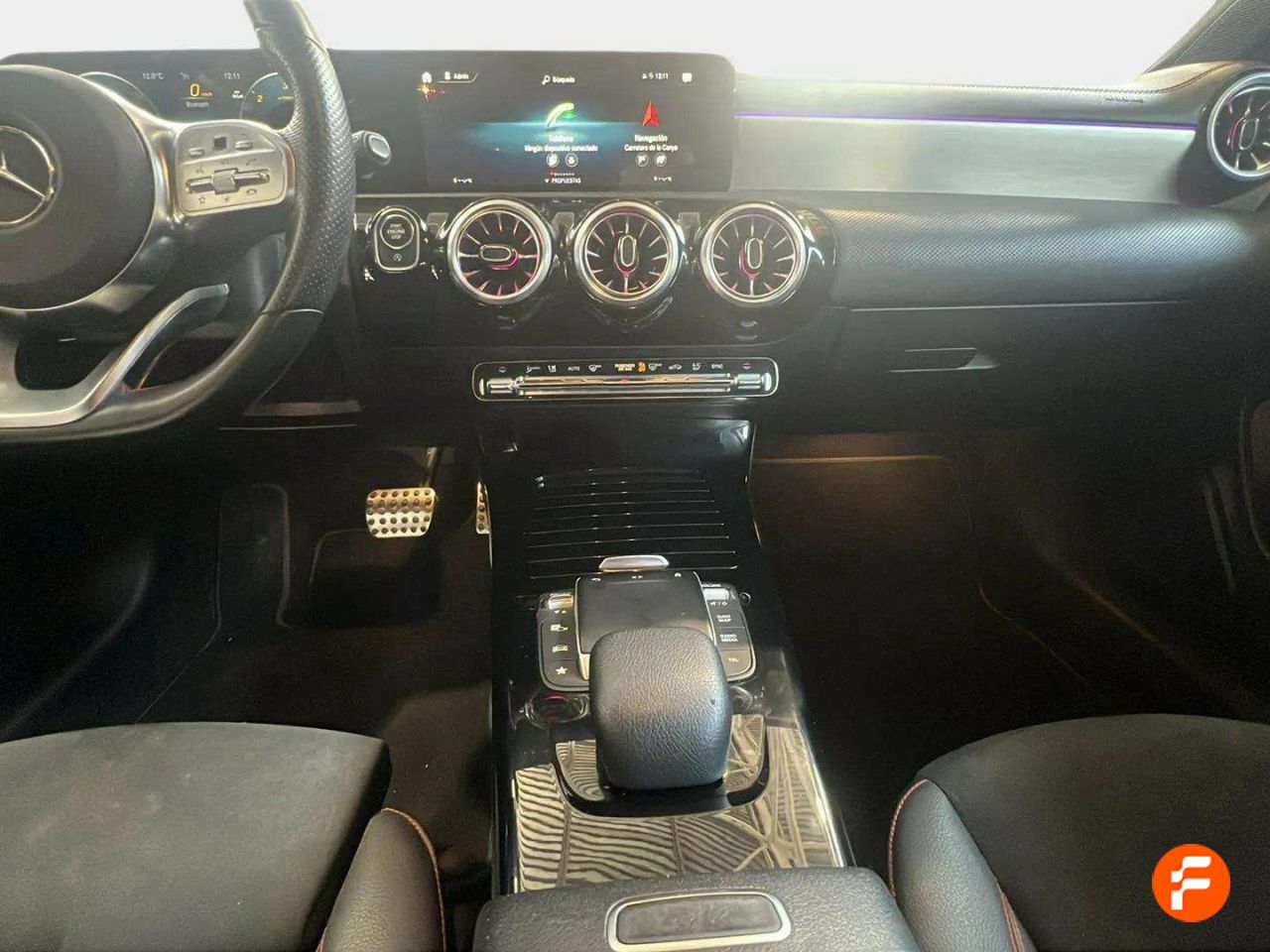 Foto Mercedes-Benz Clase CLA 12