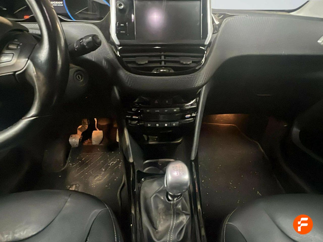 Foto Peugeot 2008 12