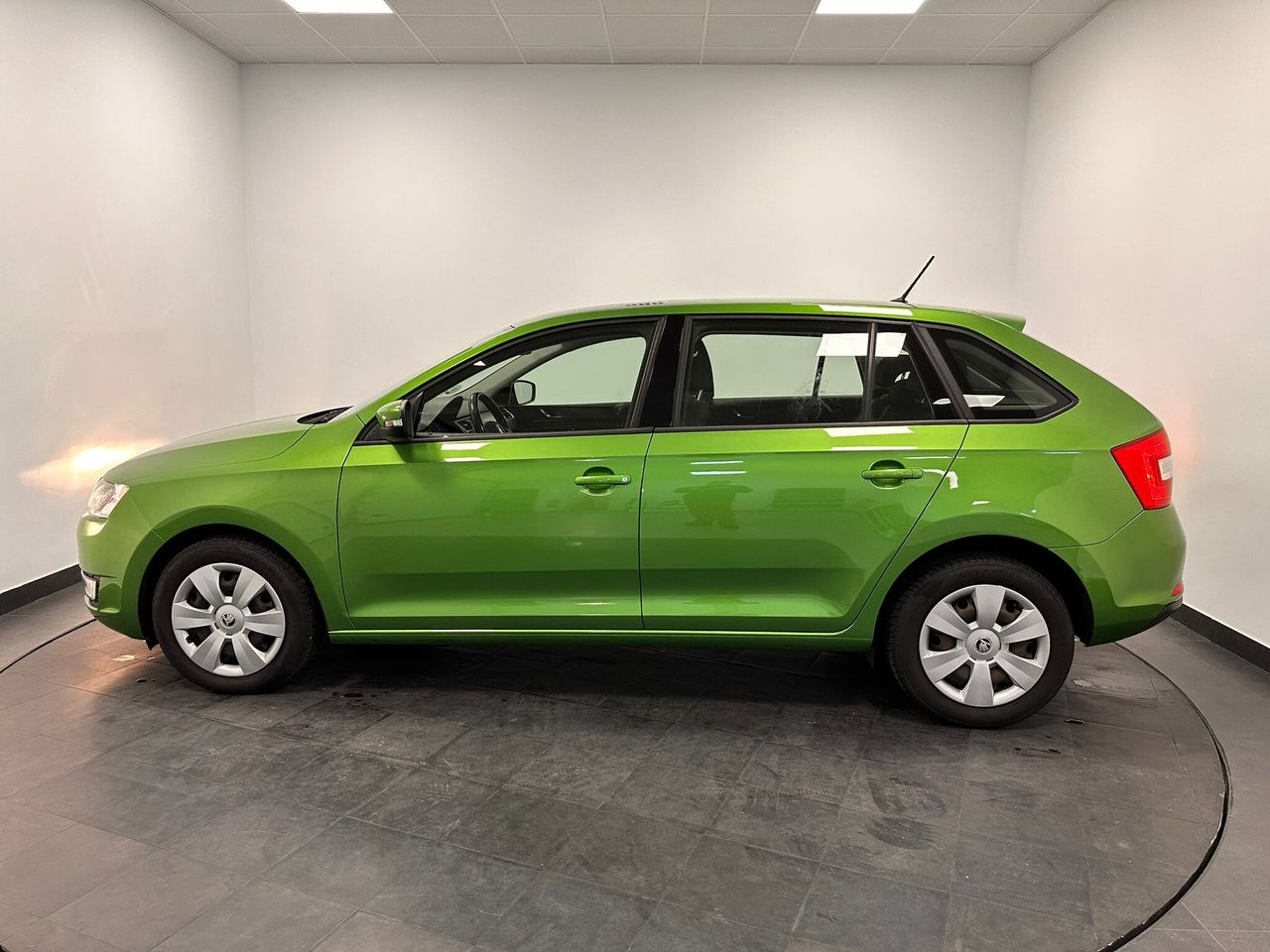 Foto Skoda Rapid 4
