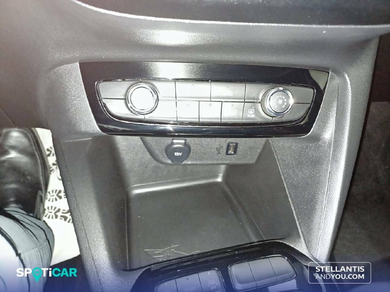 Foto Opel Corsa 12