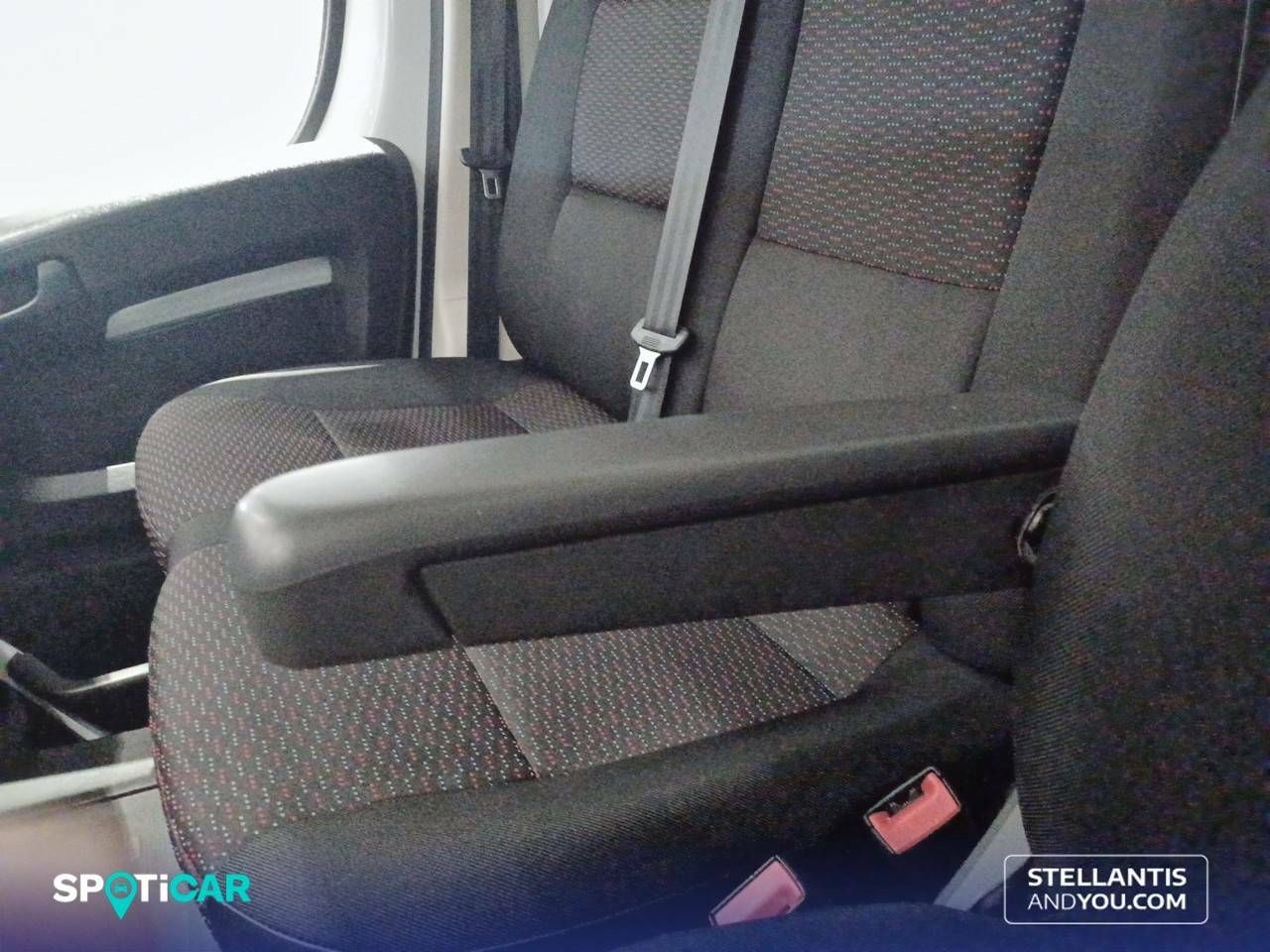 Foto Opel Movano 23
