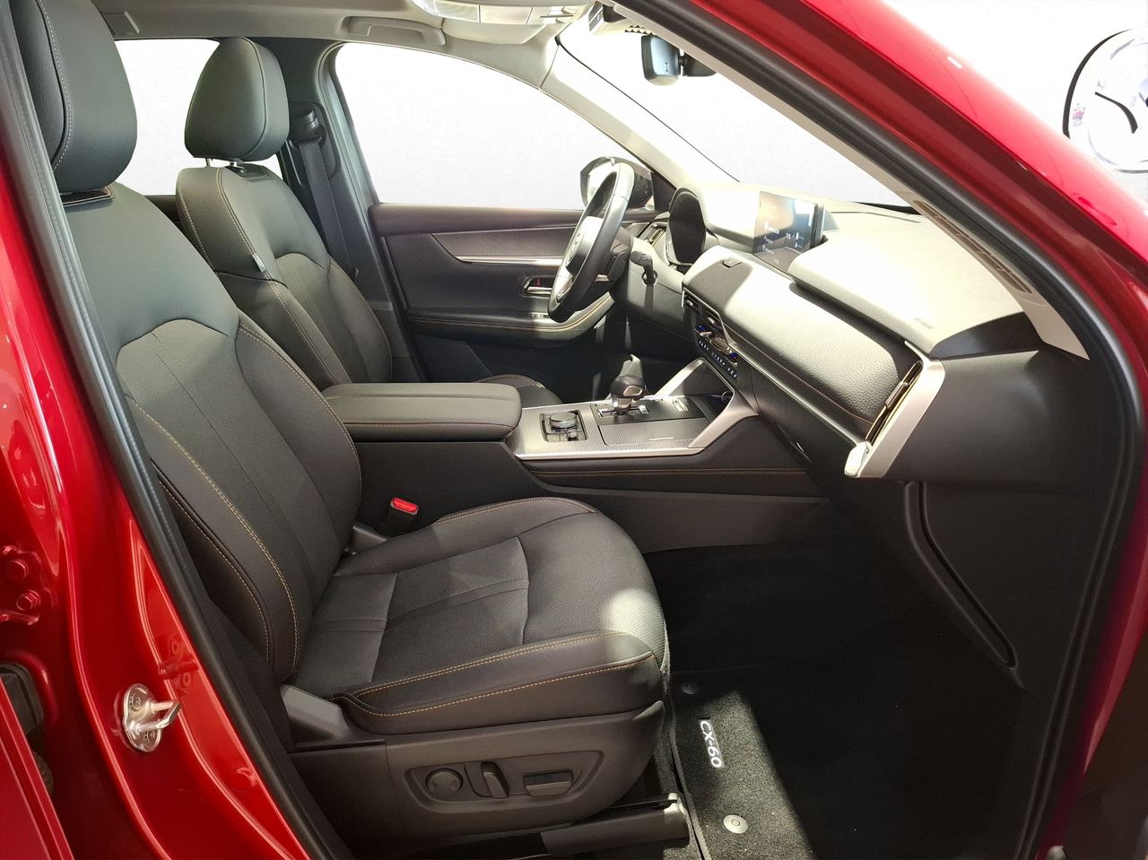 Foto Mazda CX-60 17