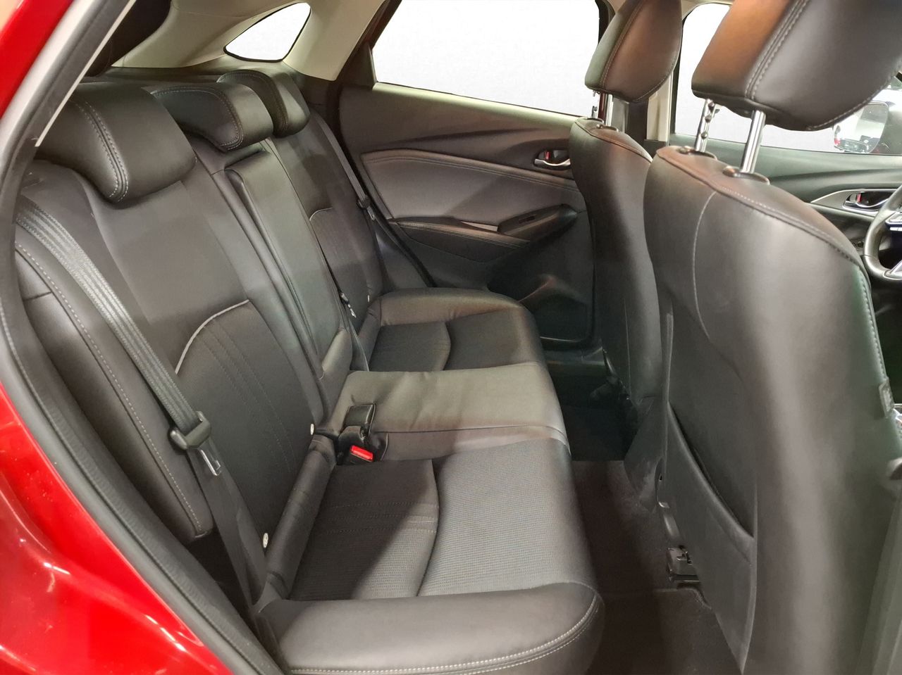 Foto Mazda CX-3 16